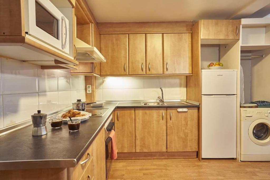 Bebarceloner Sant Andreu Apartments - 1 Bedroom Extérieur photo
